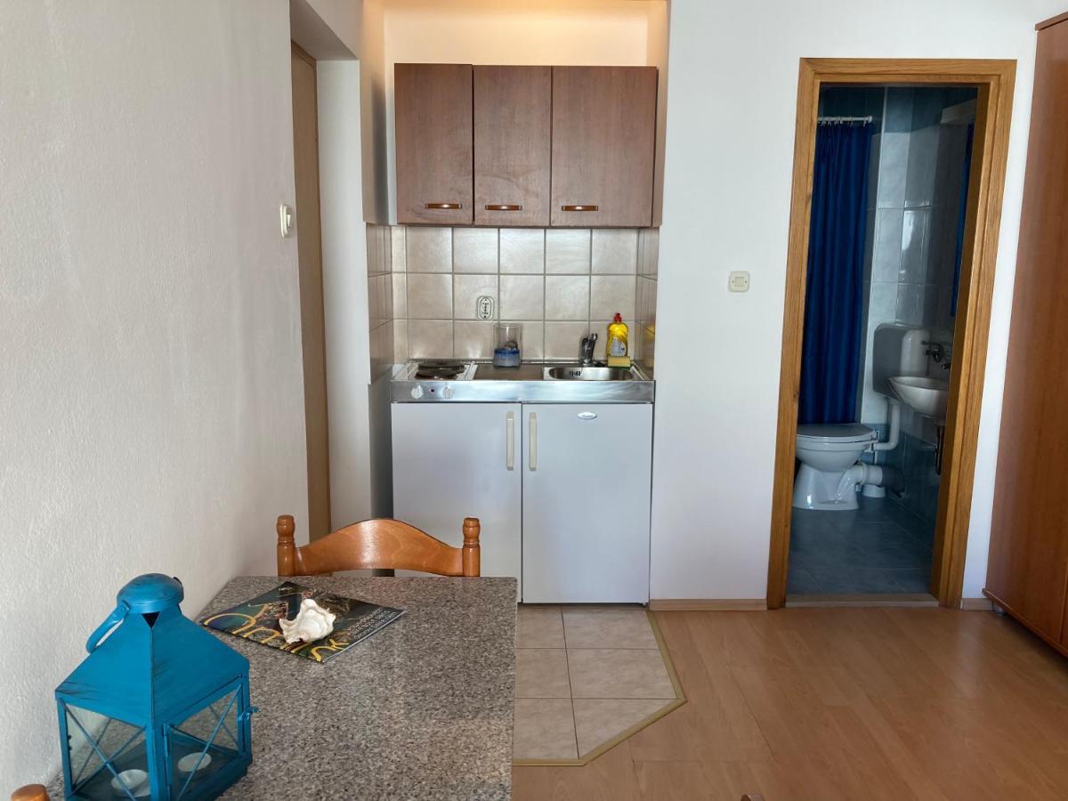 Sunrise Apartments And Studio Apartments 1 Локва-Рогозниця Екстер'єр фото